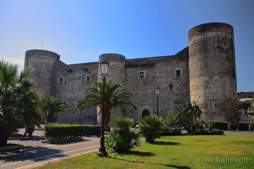 Central Station House Cettina Catania Exterior photo